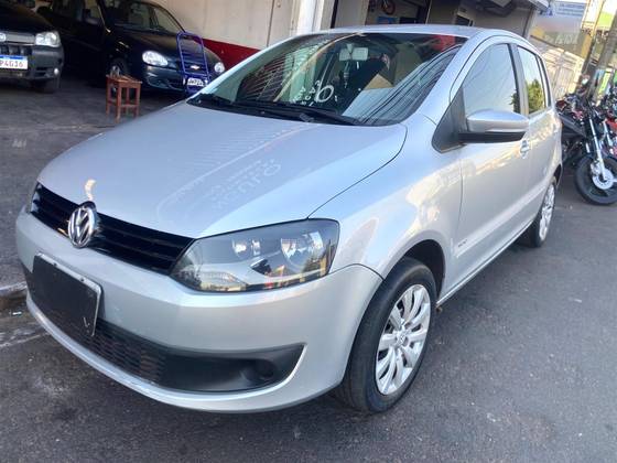 VOLKSWAGEN FOX 1.6 MI 8V FLEX 4P MANUAL VOLKSWAGEN FOX 1.6 MI 8V FLEX 4P MANUAL